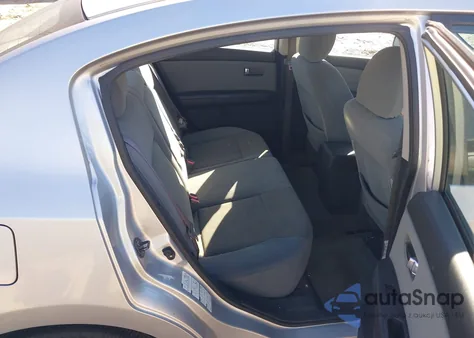 2010 Nissan Sentra 2.0S from USA, damaged, VIN 3N1AB6AP1AL600370